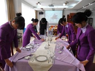 融合與創(chuàng)新 數(shù)字化時(shí)代下的酒店餐飲管理新路徑